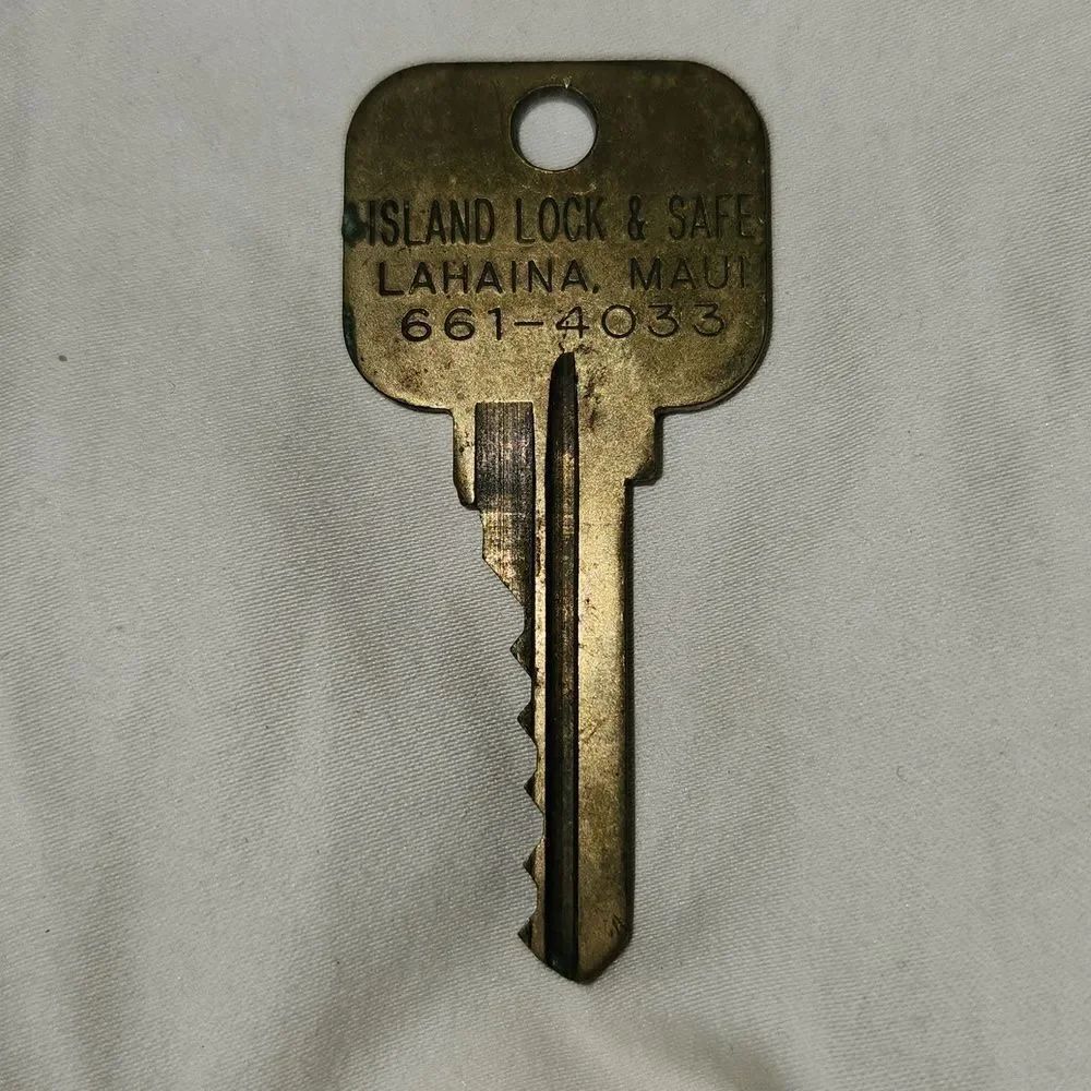 Island Lock & Safe Lahaina Maui Key Vintage